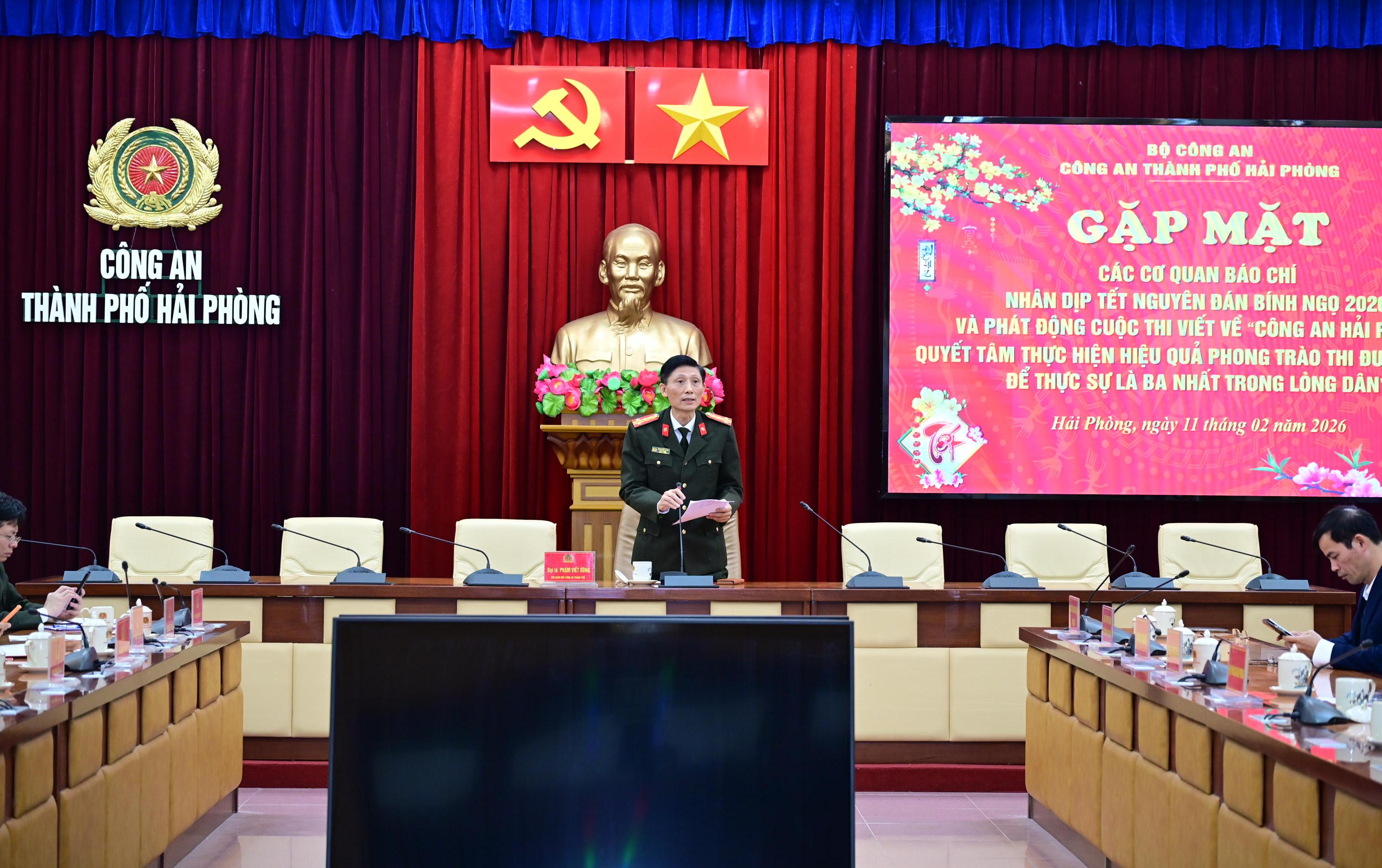 Tổ chức gặp mặt các cơ quan báo chí và phát động Cuộc thi viết về “Công an Hải Phòng quyết tâm thực hiện hiệu quả phong trào thi đua Ba nhất để thực sự là ba nhất trong lòng dân”